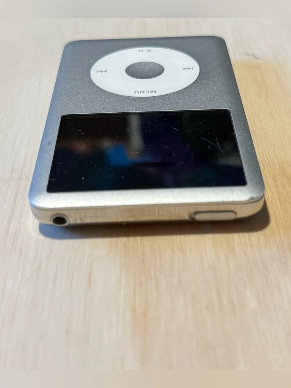 iPod Model:A1238 6THGen 80GB Slv Stuck On Red X For-Parts/Repair Read Info Blw!